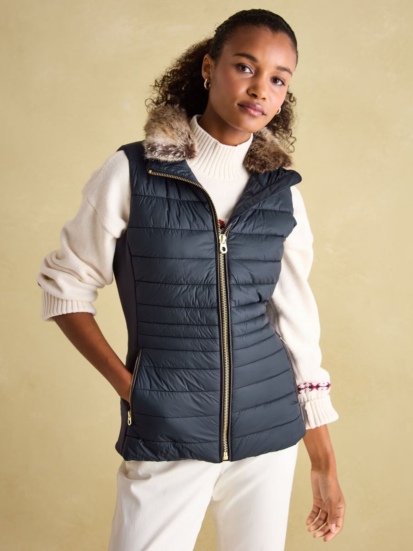 Joules Beckley Padded Showerproof Gilet with Detachable Faux Fur Collar