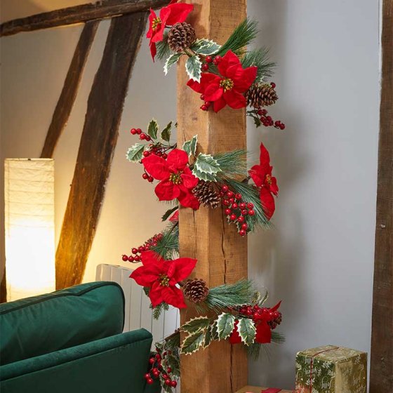 Three Kings Poinsettia Garland - 180cm