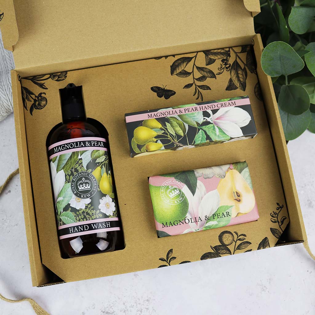 English Soap Company Kew Gardens Magnolia & Pear Essential Hand Care Gift Box