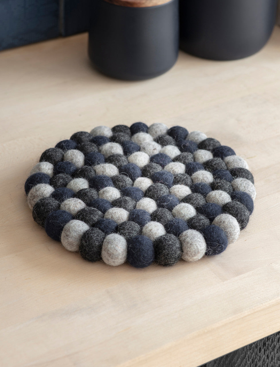 Garden Trading Southwold Round Felt Trivet Ink