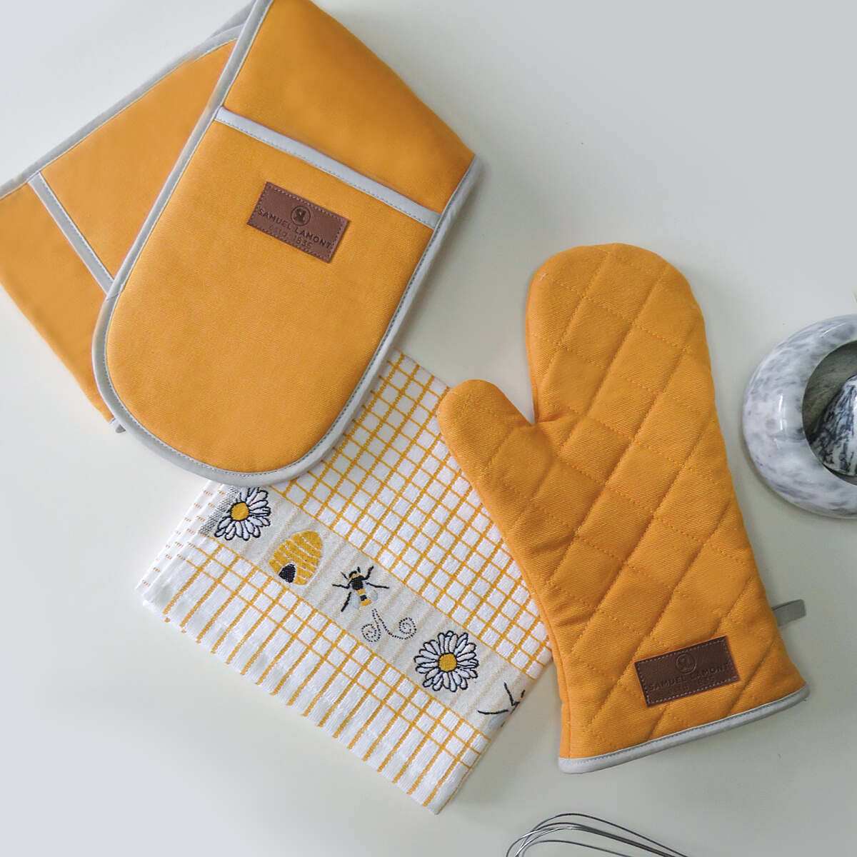 Samuel Lamont Honey Canvas Double Oven Glove