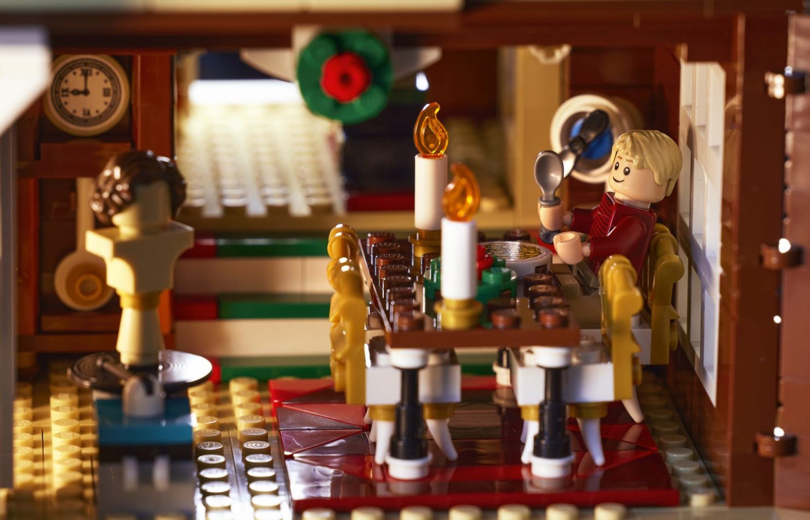 LEGO Ideas Home Alone