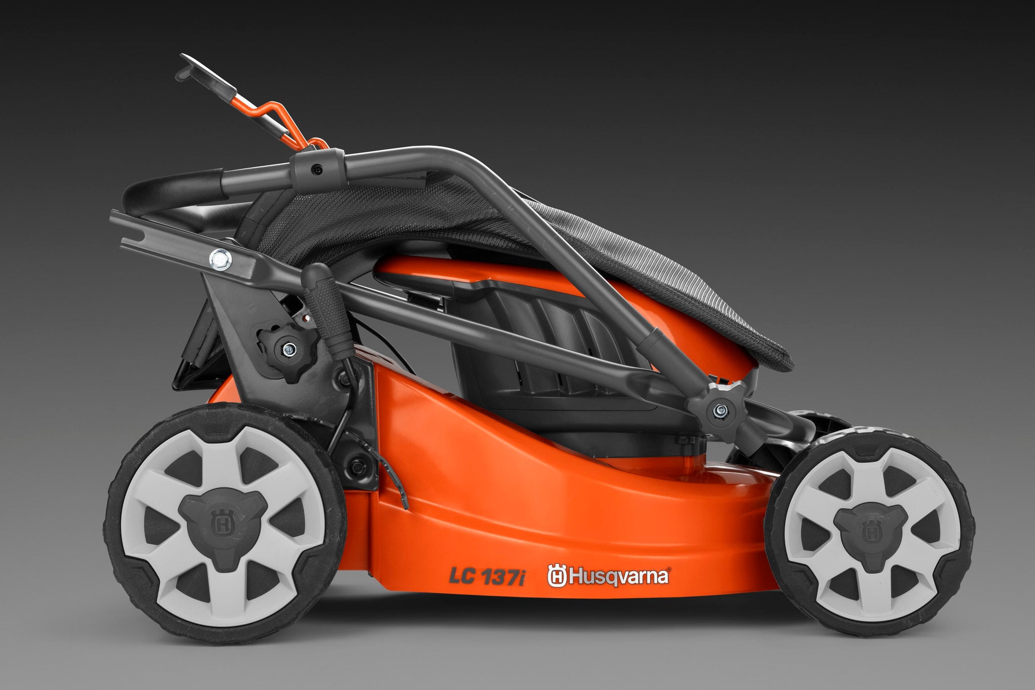 Husqvarna Lc 137i Cordless Lawn Mower 375cm Sam Turner And Sons 4276